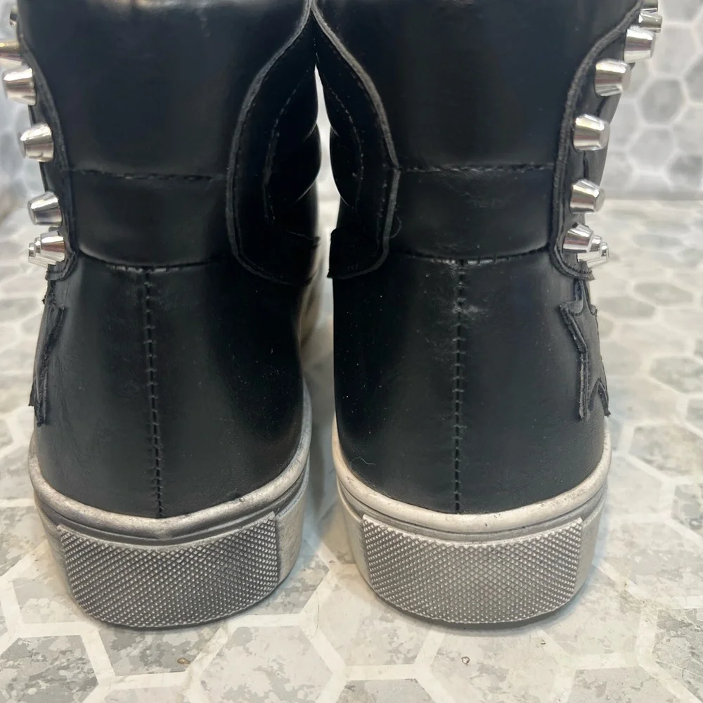 New no box studded black high top sneakers Sz 7.5 - Picture 6 of 9